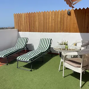 https://tico-con-barbacoa-y-terraza-exclusiva.in-canary-islands.com