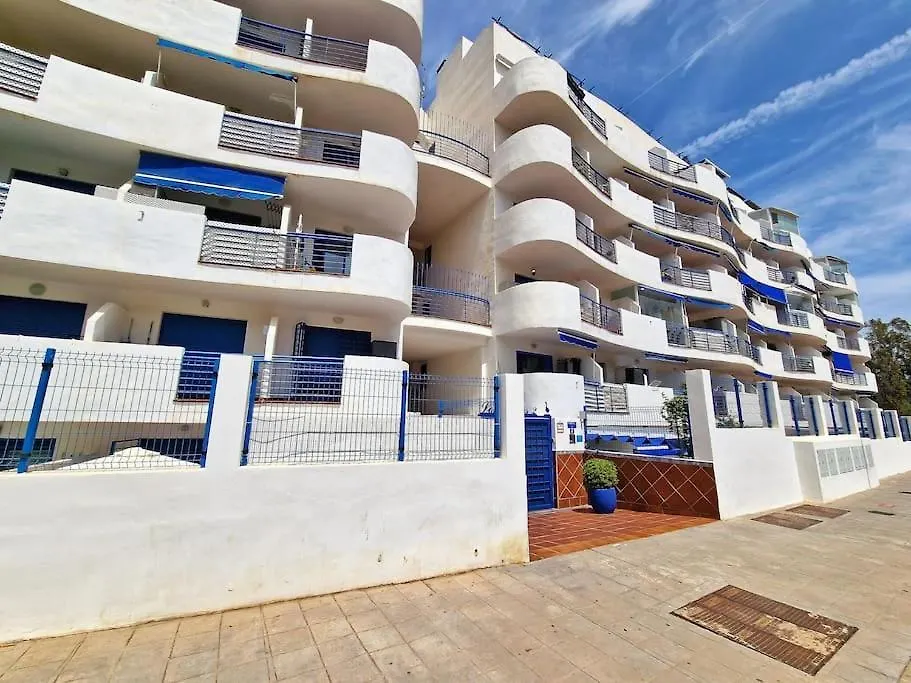 Acogedor Piso Con Terraza Y Parking! Apartment Benalmadena